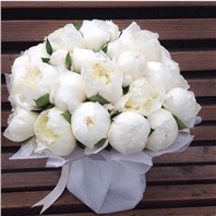 Букет из 19 пионов