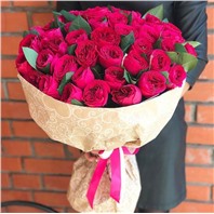 Букет из пионовидной розы